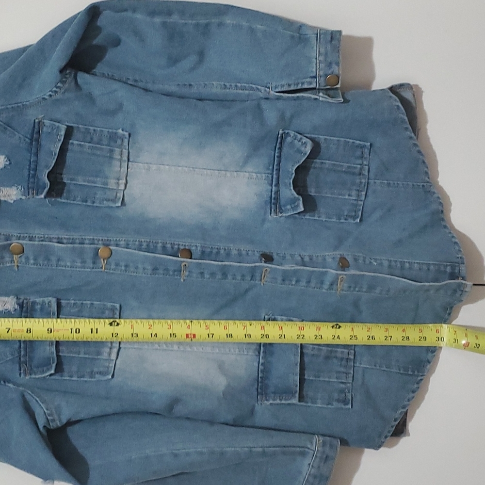 Distressed denim jacket - Picture 7 of 8
